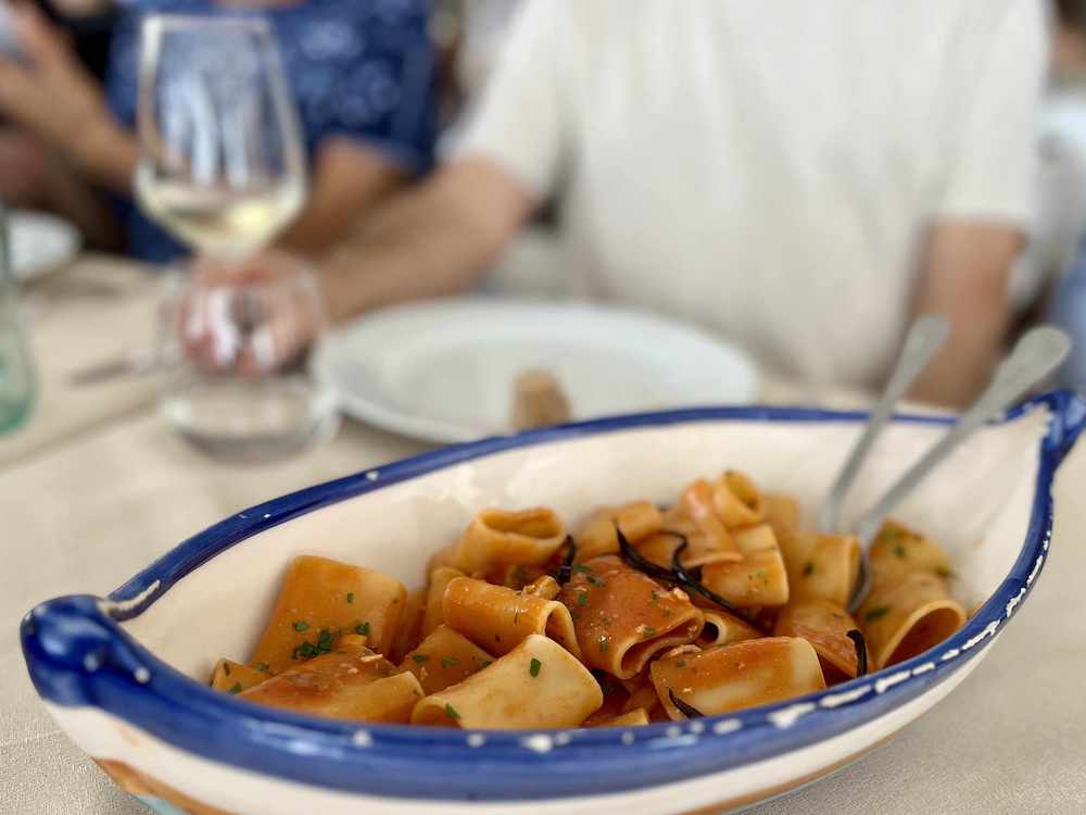 Dining in Scilla